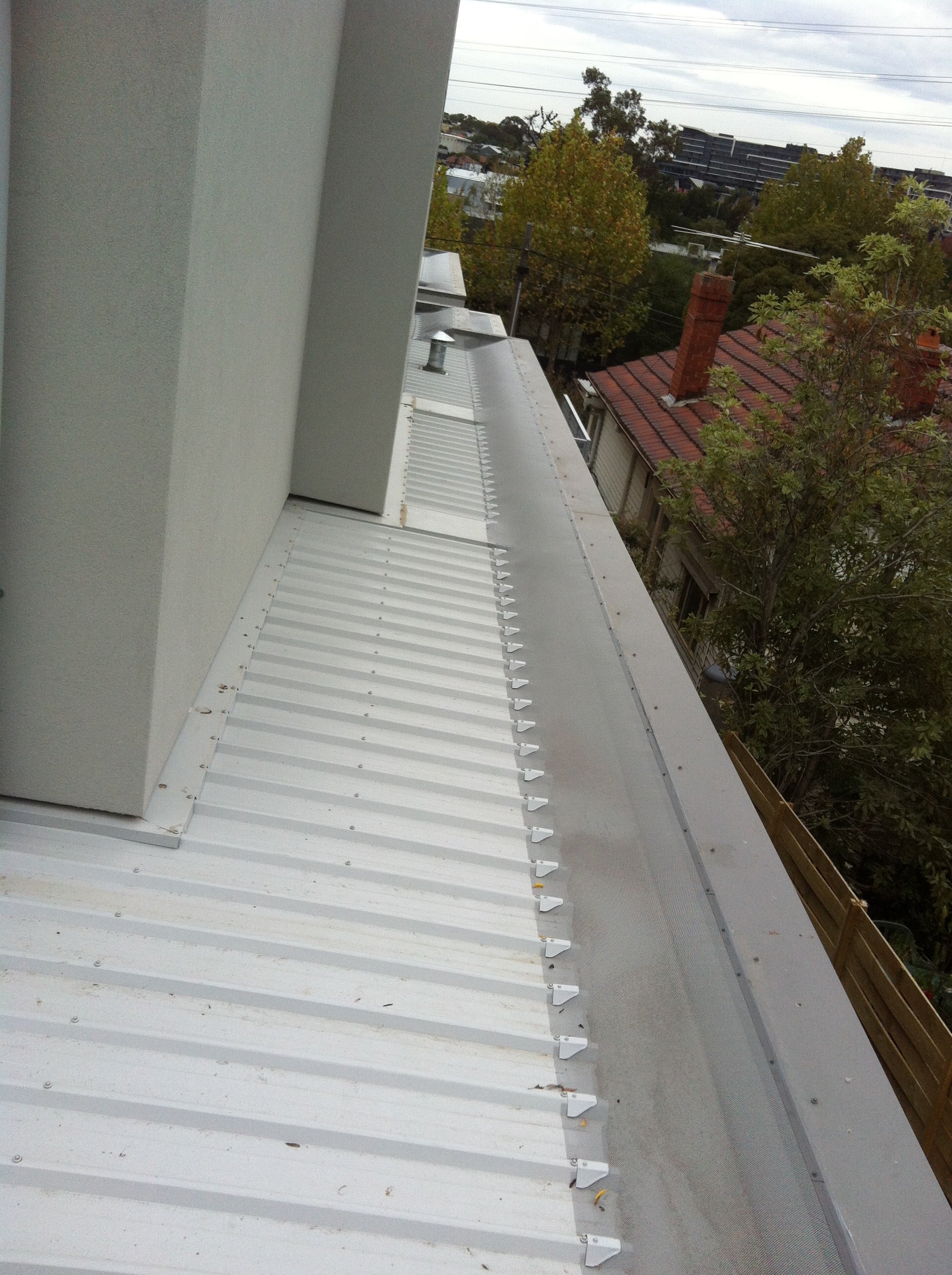 Trimdek Box Gutter - 3.5mm Aluminium - Gutter Guard Kit